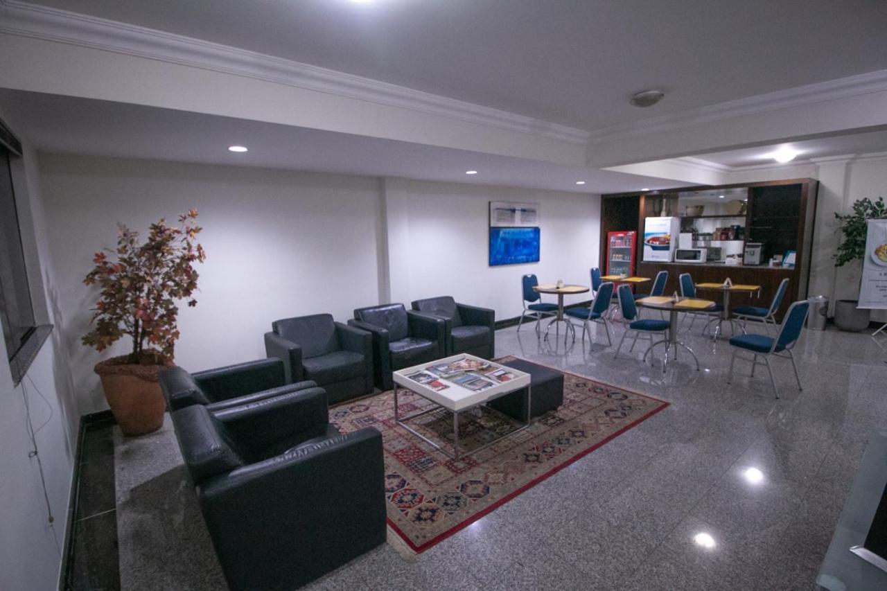 Flat Completo No Centro De Araxa - 901 Appartement Buitenkant foto