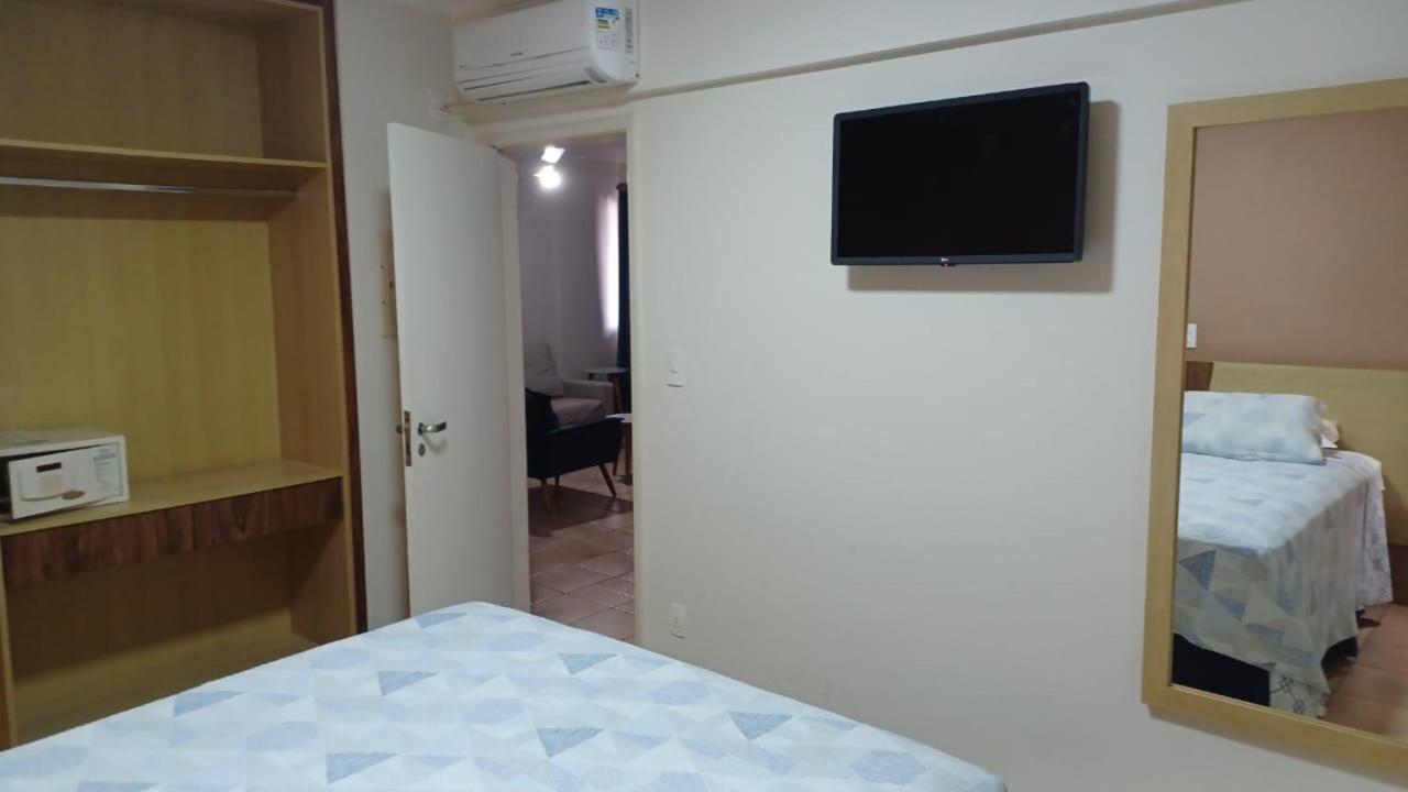 Flat Completo No Centro De Araxa - 901 Appartement Buitenkant foto
